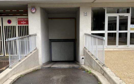 Parkings à Louer 146-148 rue de Picpus Paris 12ème